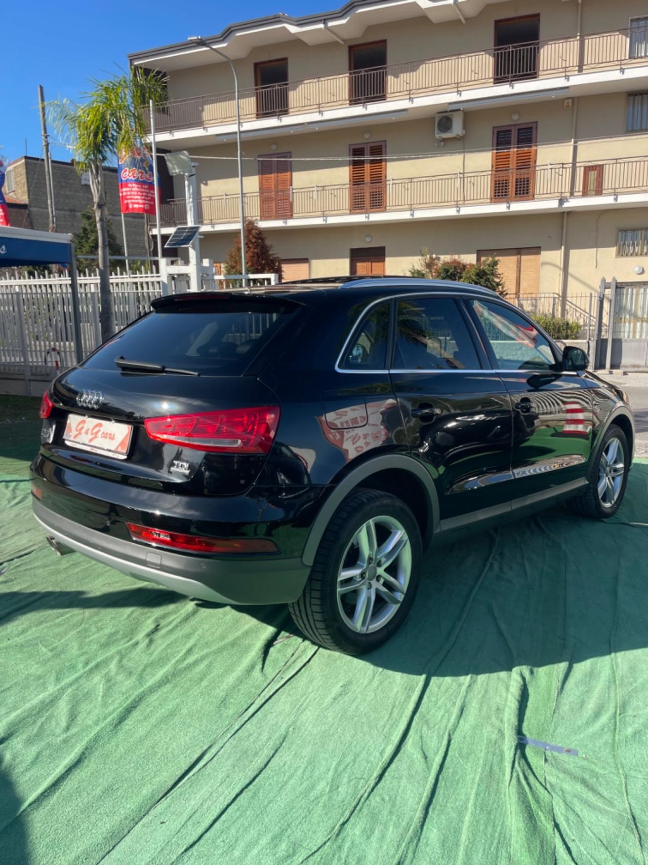 Audi Q3 2.0 TDI 150 CV quattro edition Sport Tetto Xenon