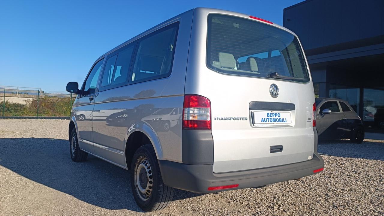 VW T5.1 CARAVELLE 2.0TDI 84CV 9 POSTI