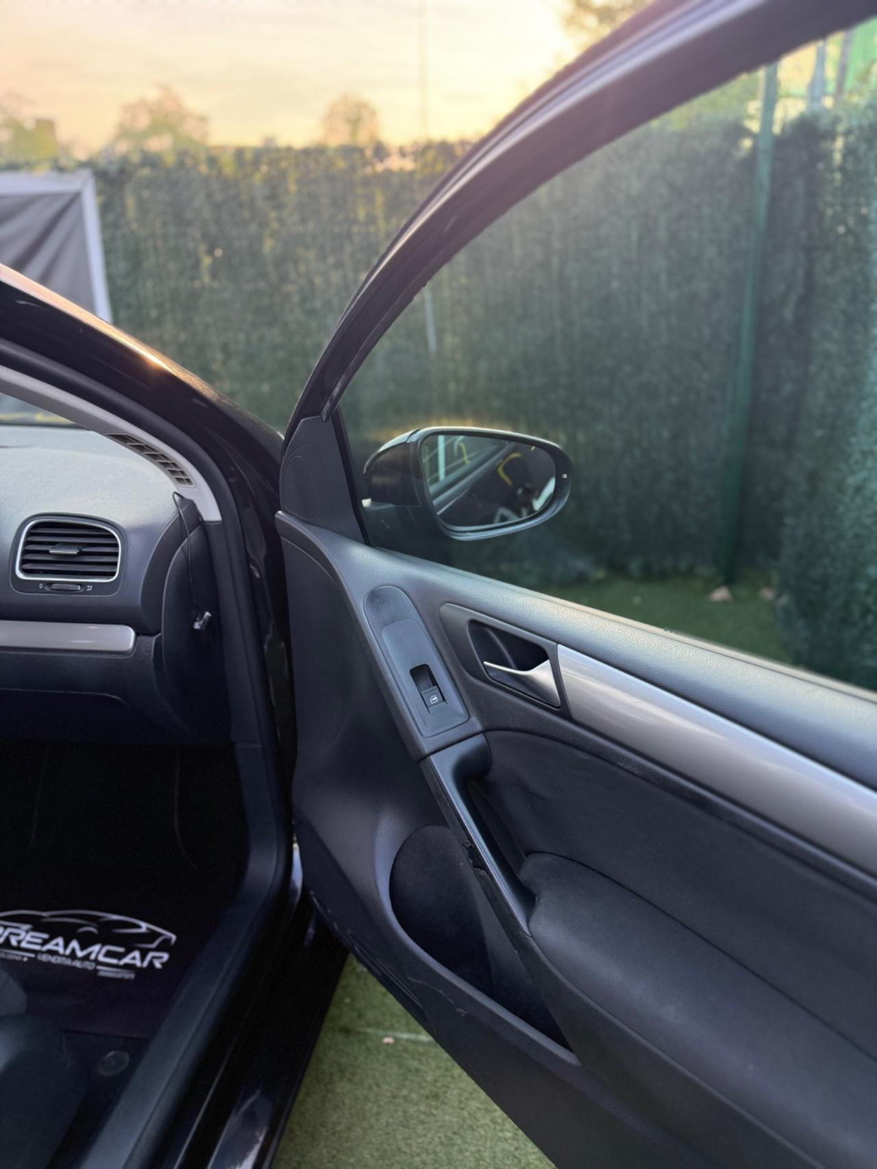 Volkswagen GOLF 6 1.6 DIESEL NEOPATENTATI