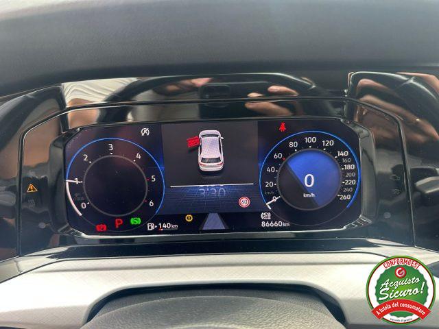 VOLKSWAGEN Golf 2.0 TDI 150 CV DSG SCR Life