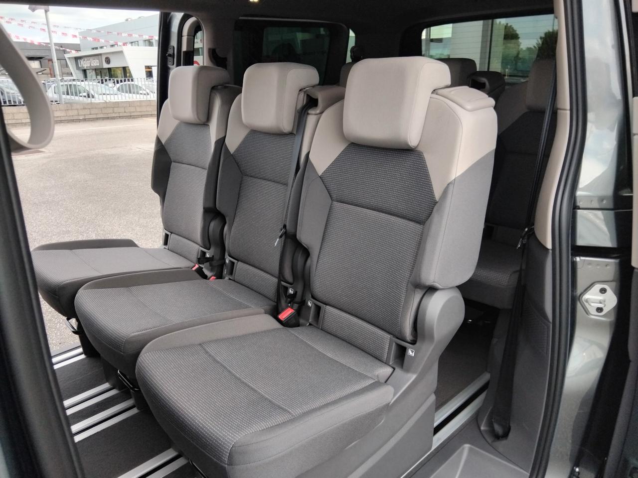 Volkswagen T7 Multivan SPACE PASSO LUNGO 8 POSTI 2.0TDI 110kW ant. DSG