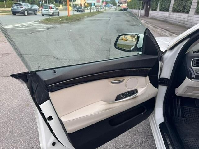 BMW Serie 5 G.T. (F07) 530d xDrive Gran Turism...
