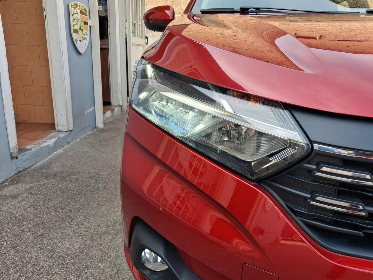 Dacia Sandero 1.0 TUBRBO 101 C.V. GPL CASA MADRE SOLI KM 26805. NAVIGATORE FARI FULL LED RETROCAMERA