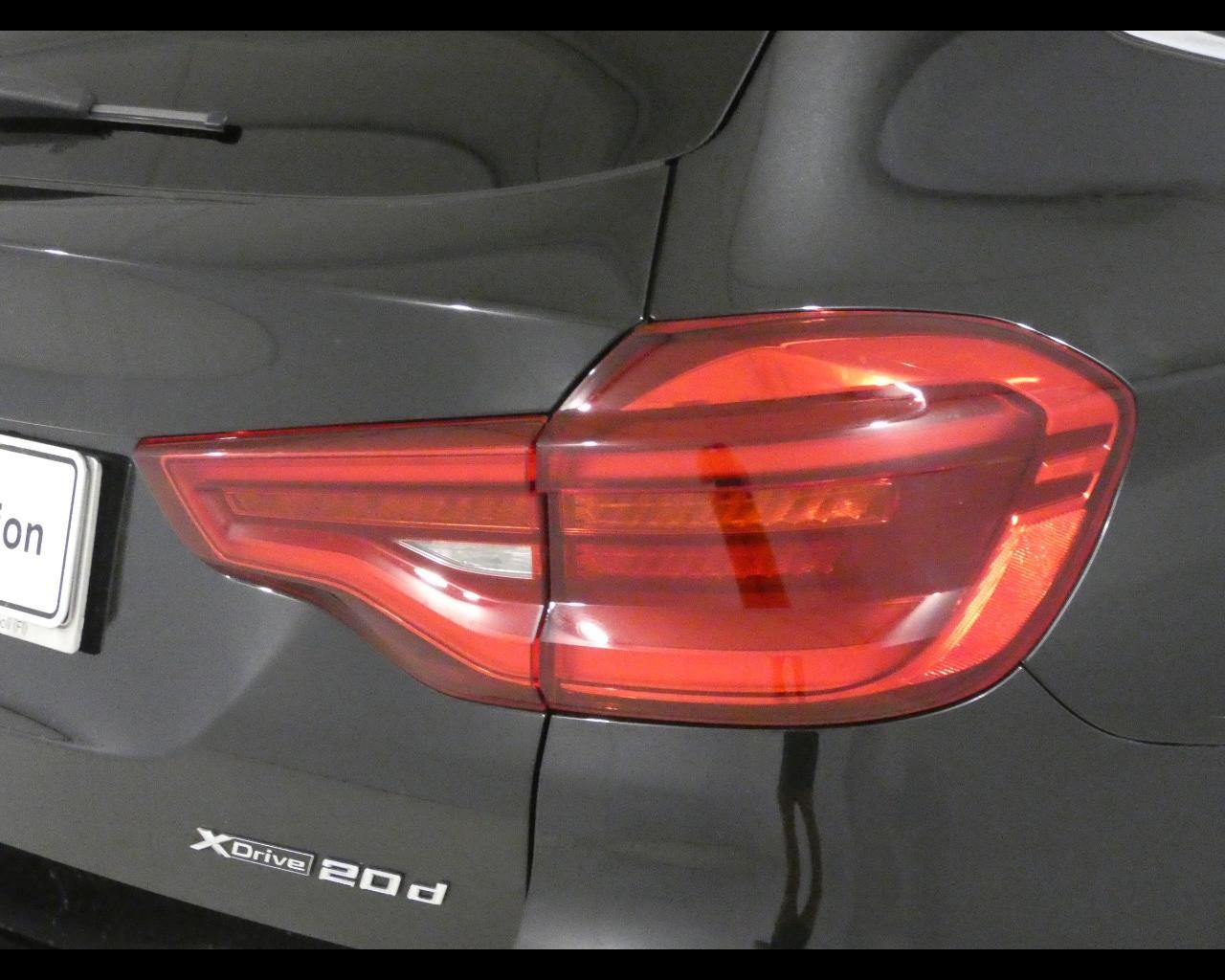 BMW X3 (G01/F97) - X3 xDrive20d Luxury