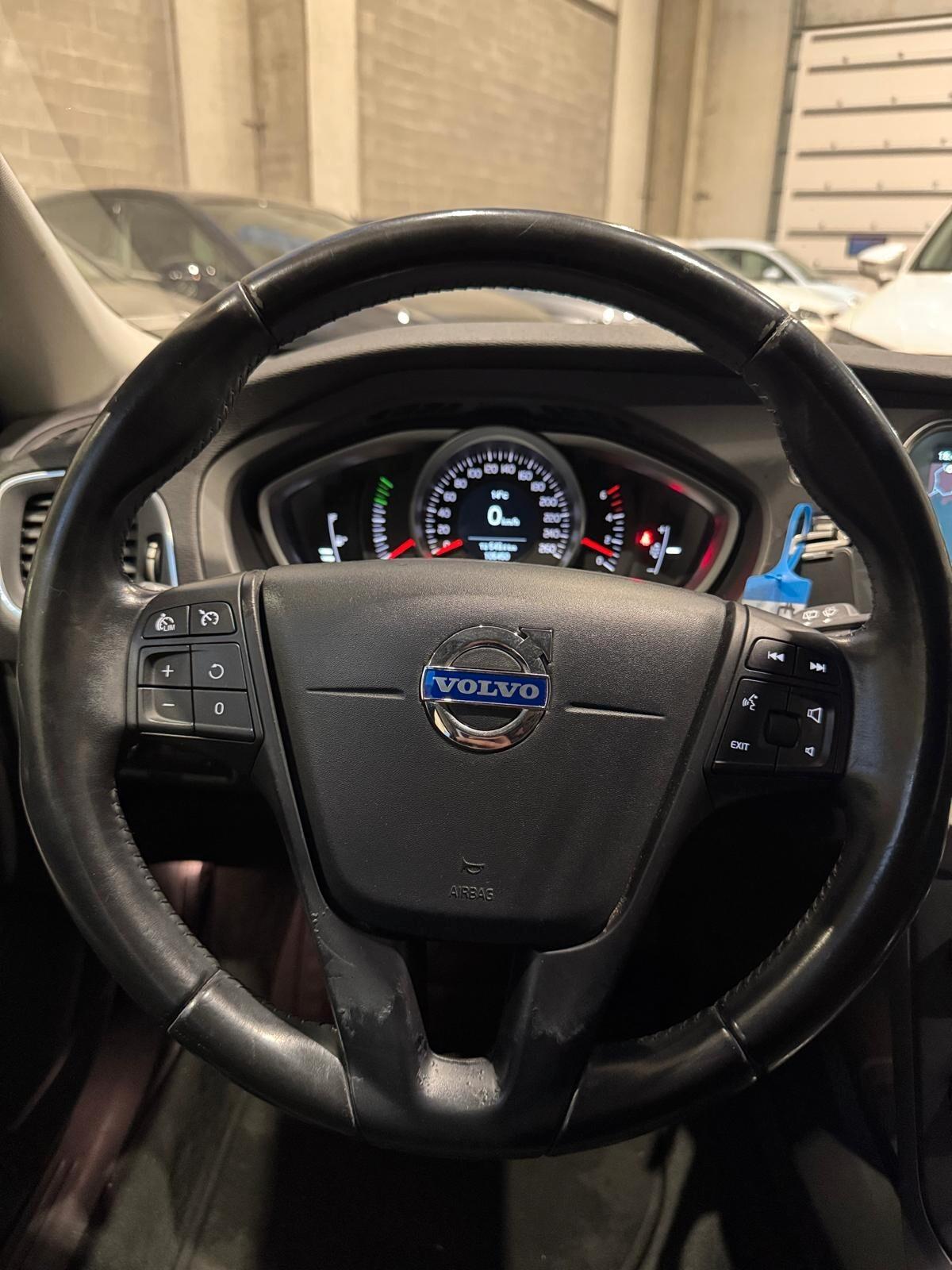 Volvo V40 D2 1.6 Momentum