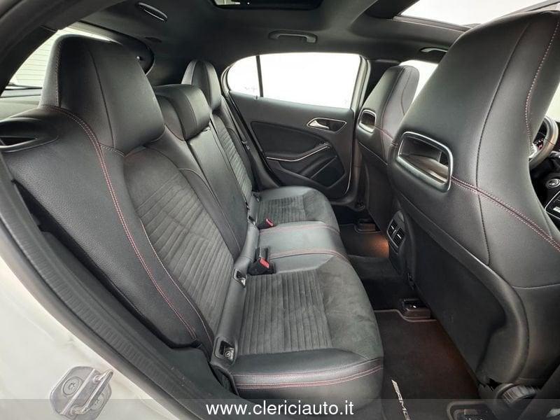 Mercedes-Benz GLA 200 d Automatic 4Matic Premium (TETTO)