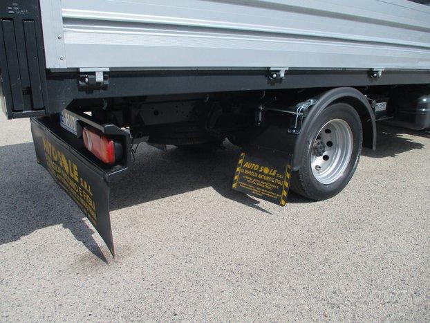 Nissan Cabstar 35-13 2.5 130CV CASSONE FISSO DA 4.