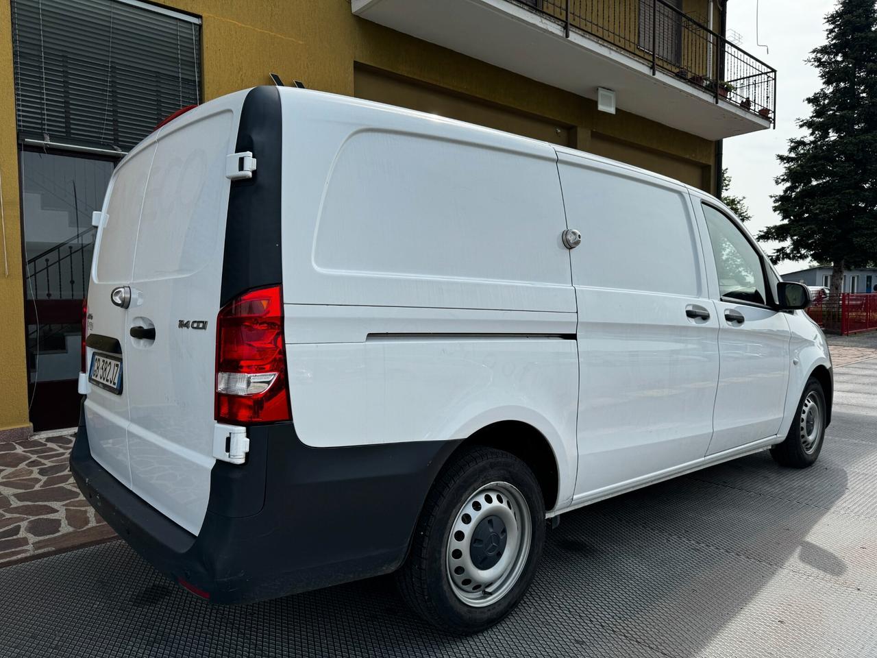 MERCEDES BENZ VITO 114 CDI - LONG - EURO6D-TEMP