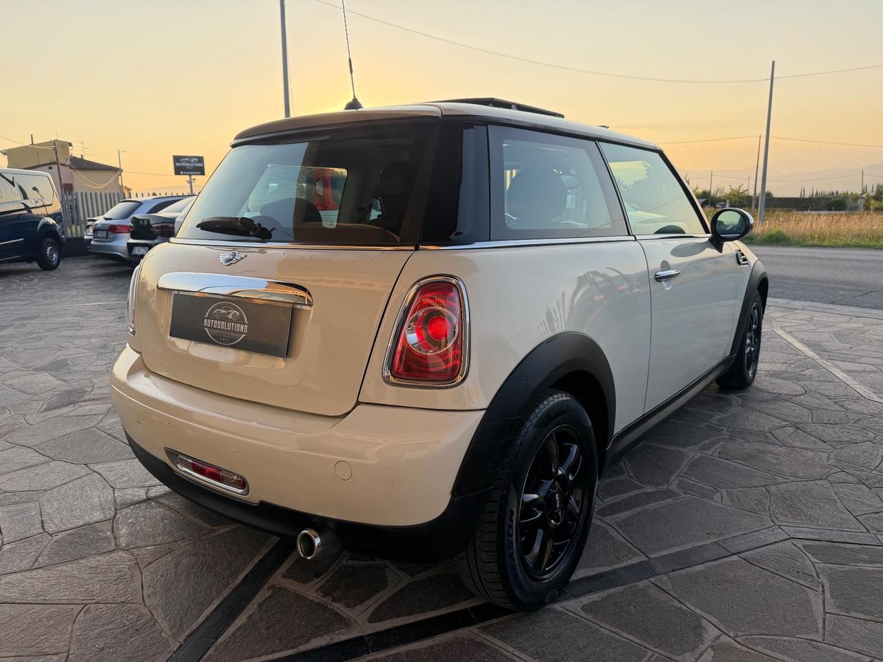 Mini 1.6 16V One D 90cv Tetto Apribile okneopatentati