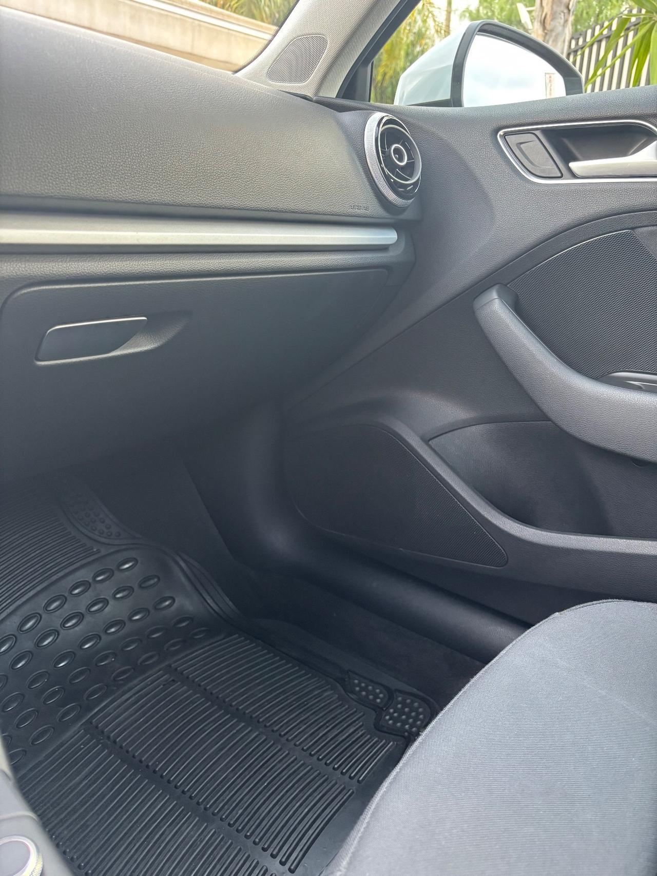 Audi A3 SPB 1.6 TDI clean diesel Ambiente 2016