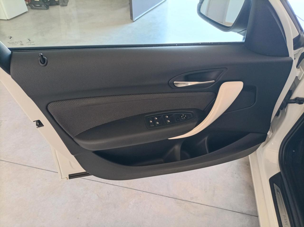 Bmw 118d CV 150 5p. Urban 01/2016