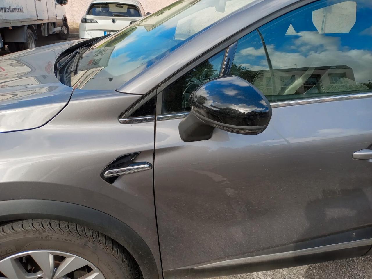 Renault Captur Mild Hybrid 140 CV Business