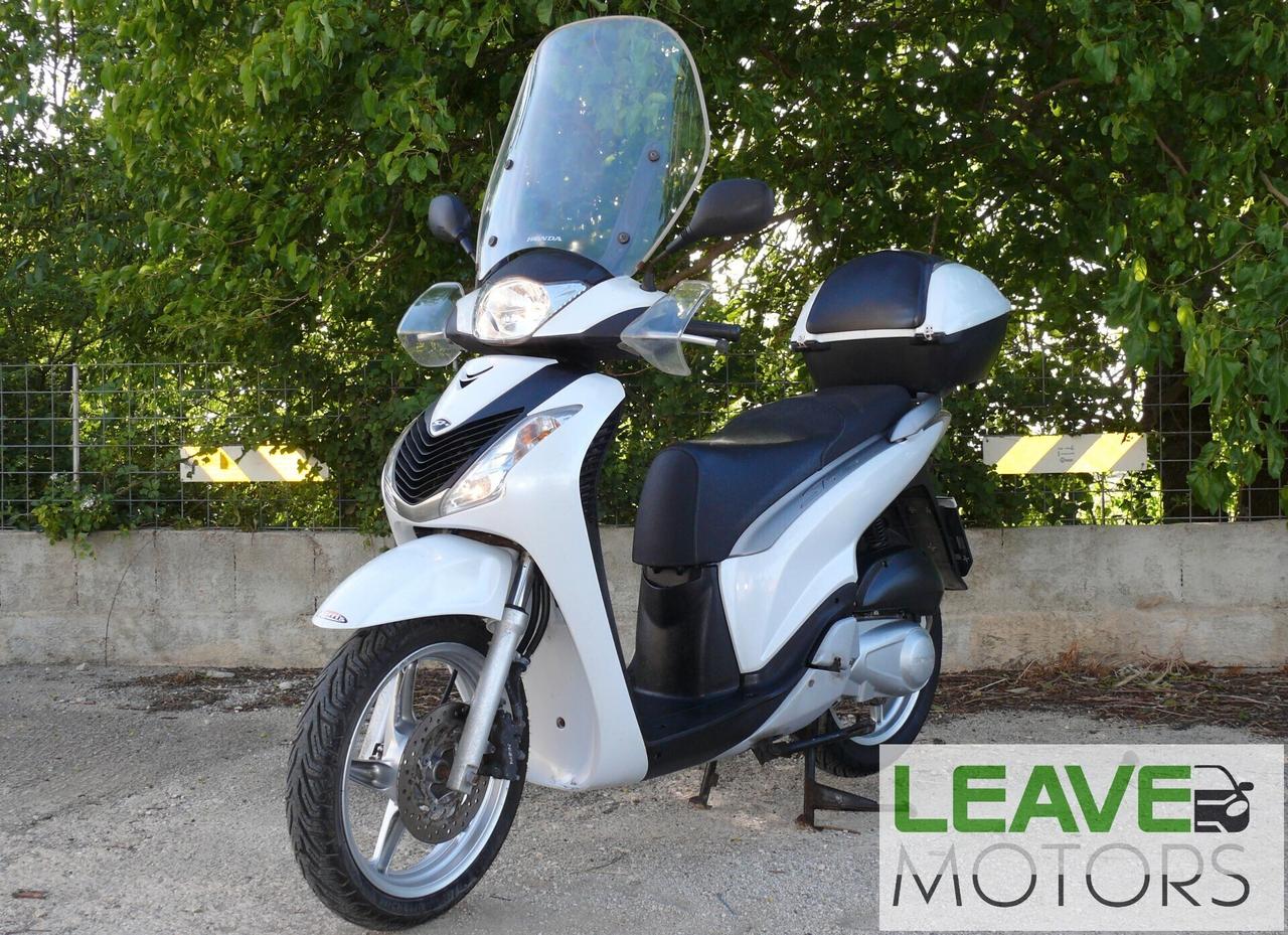 Honda SH 150 Scooter (M1434)
