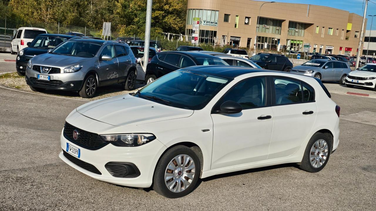 Fiat Tipo 1.3 Mjt 4 porte Lounge