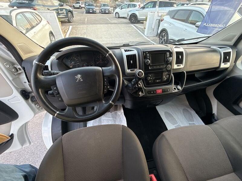 Peugeot Boxer 330 BlueHDi 140 S&S PC-TN Premium
