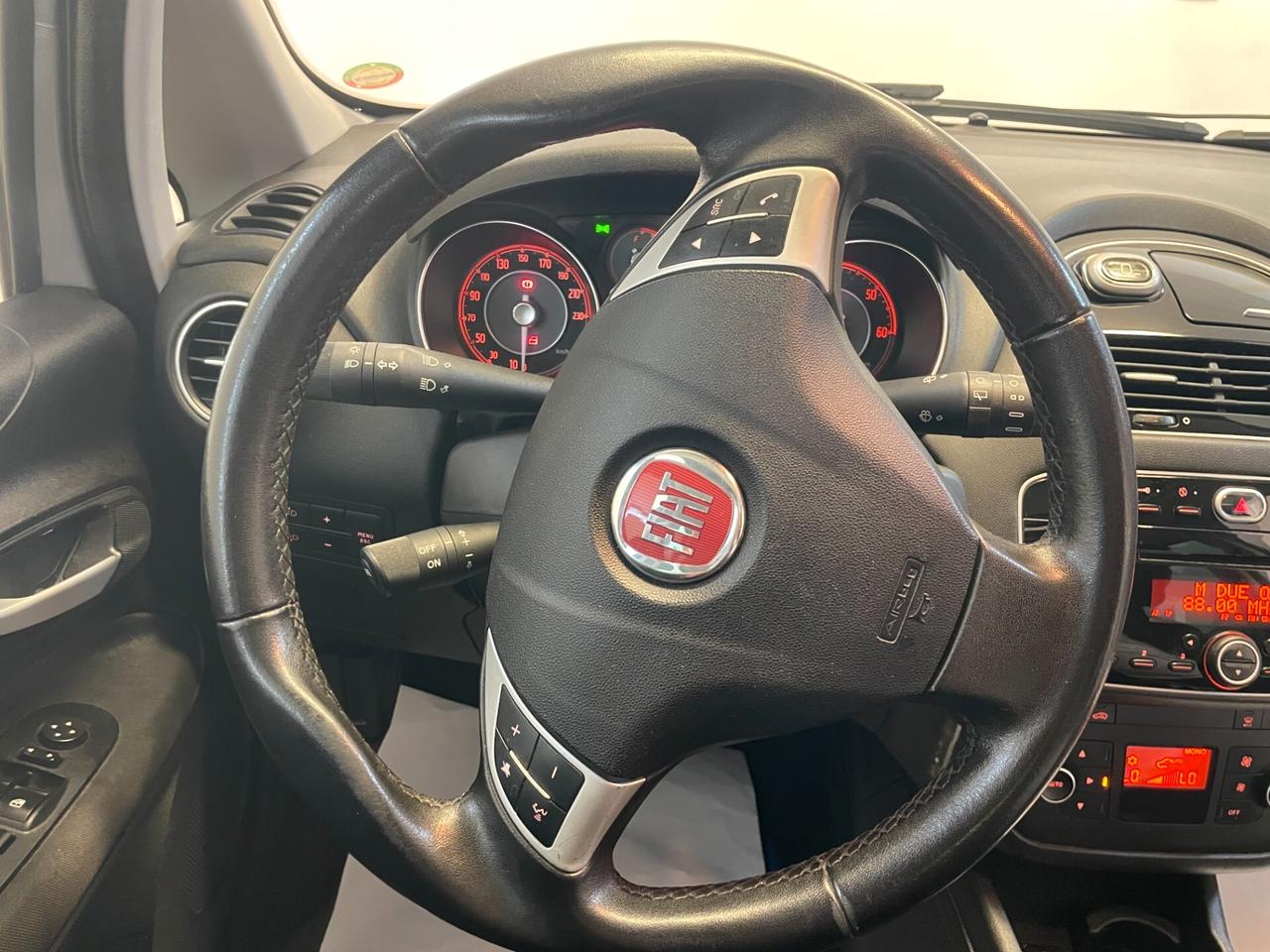 Fiat Punto 1.3 85 CV MJT Lounge TETTO APRIBILE Neopatentati