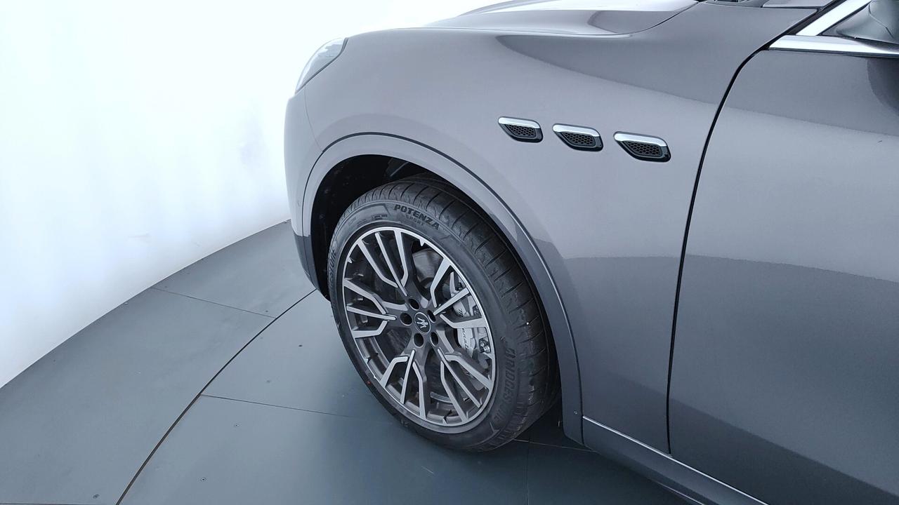 Maserati Grecale MHEV 250 CV AWD