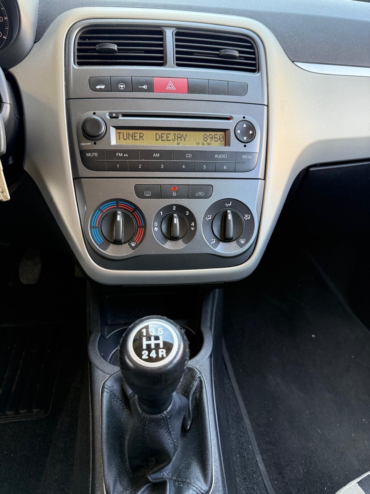 Fiat Grande Punto 1.3 Diesel MTJ unipro NEOPATENTATI