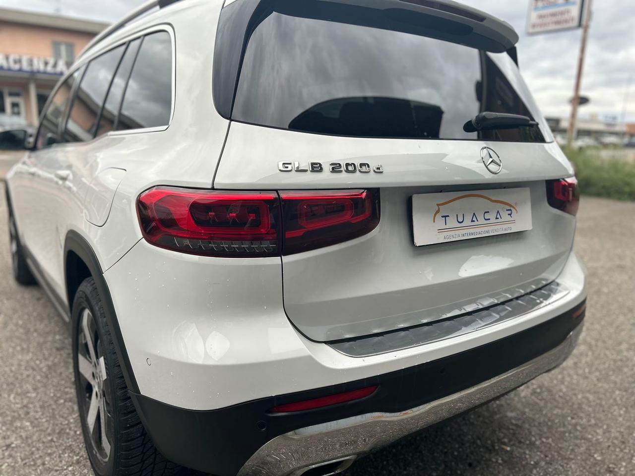 Mercedes-Benz GLB 200 Executive GLB 200 D