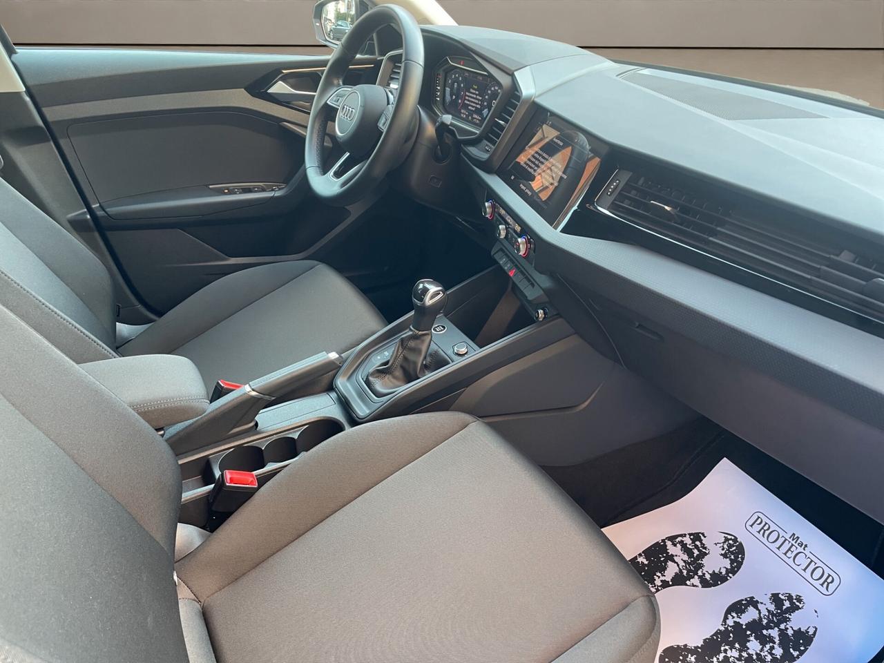 Audi A1 UNICO PROPRIETARIO - NEOPATENTATI