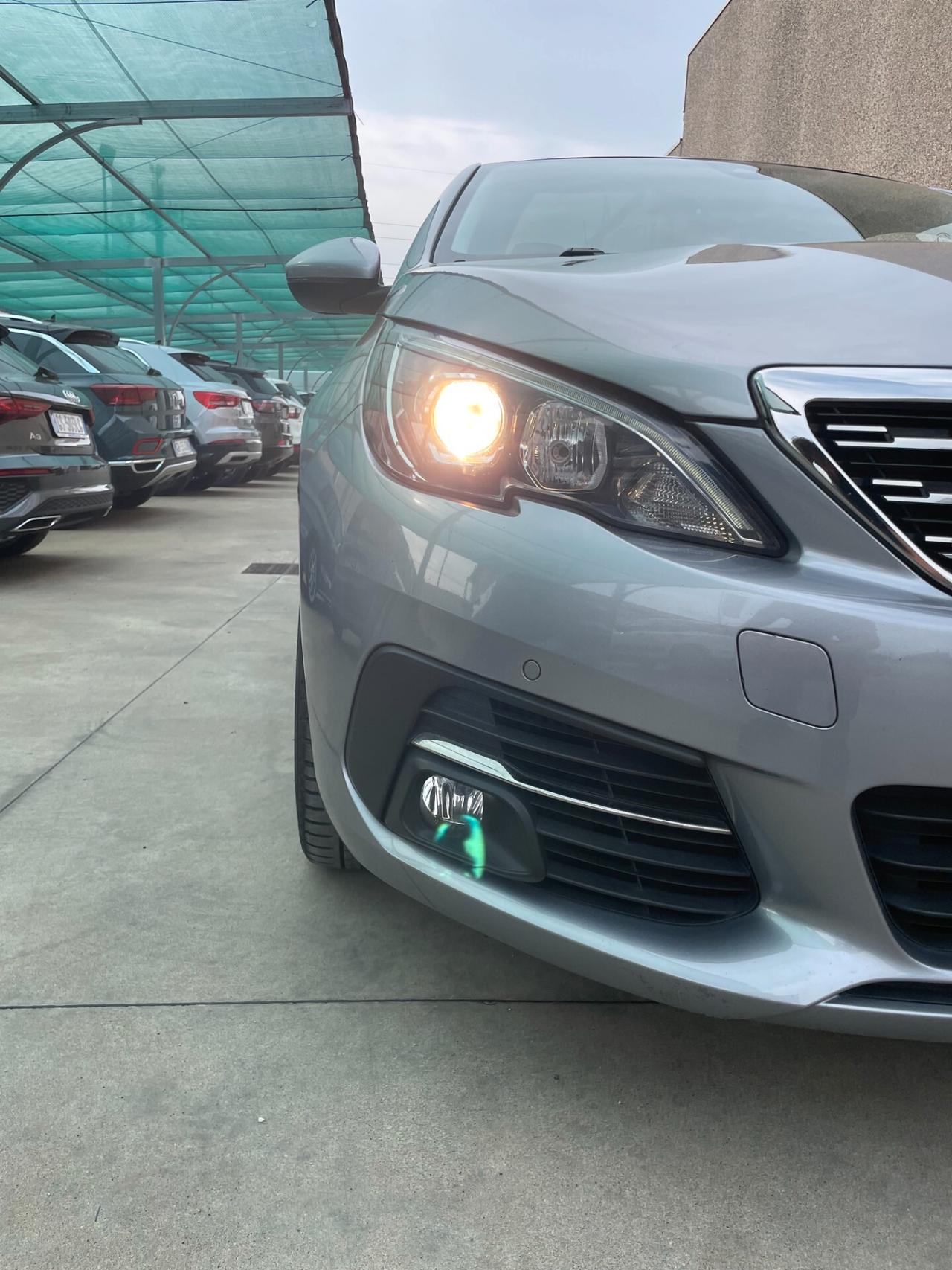Peugeot 308 1.5 BlueHDi 130 S&S SW Allure