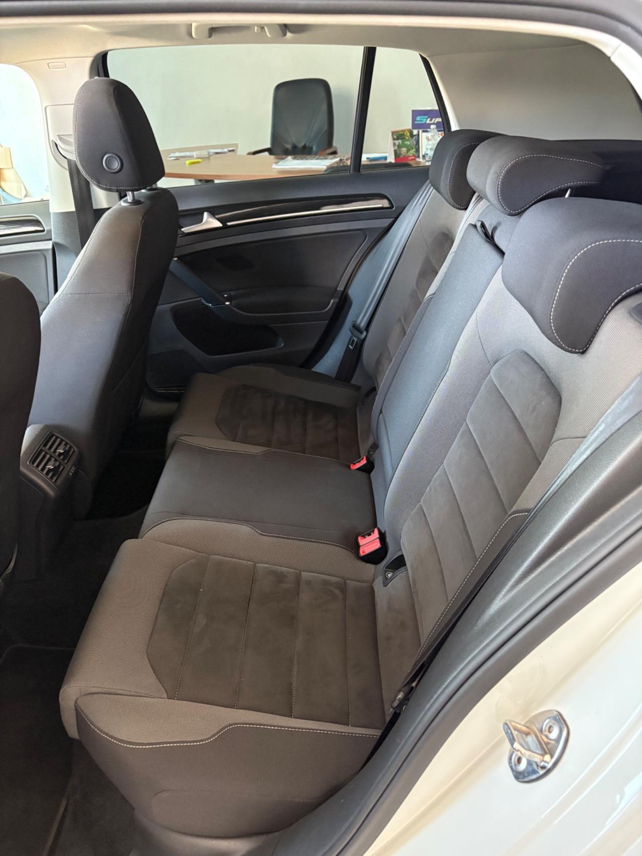 Volkswagen 7,5 full optional tetto apribile