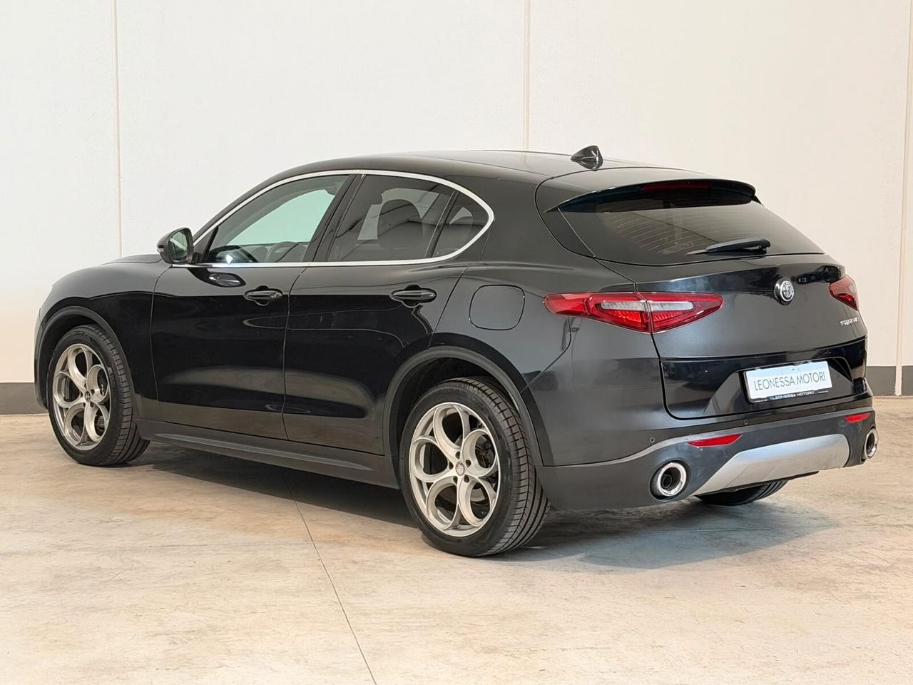 Alfa Romeo Stelvio 2.2 Turbodiesel 180 CV AT8 RWD Executive