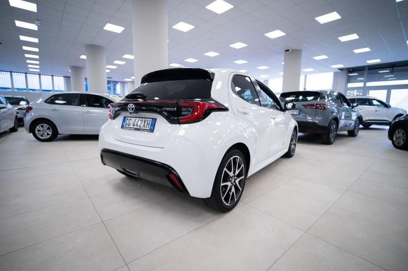 Toyota Yaris 1.5h Lounge