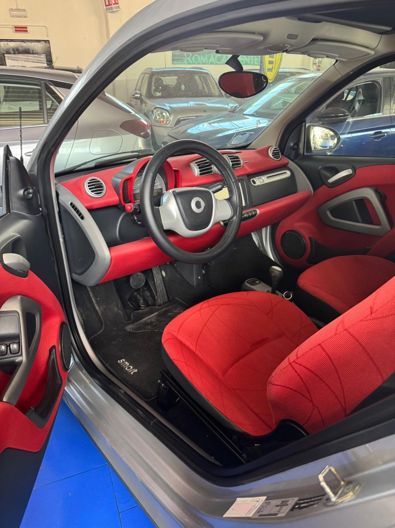 Smart ForTwo 1000 52 kW coupé pure