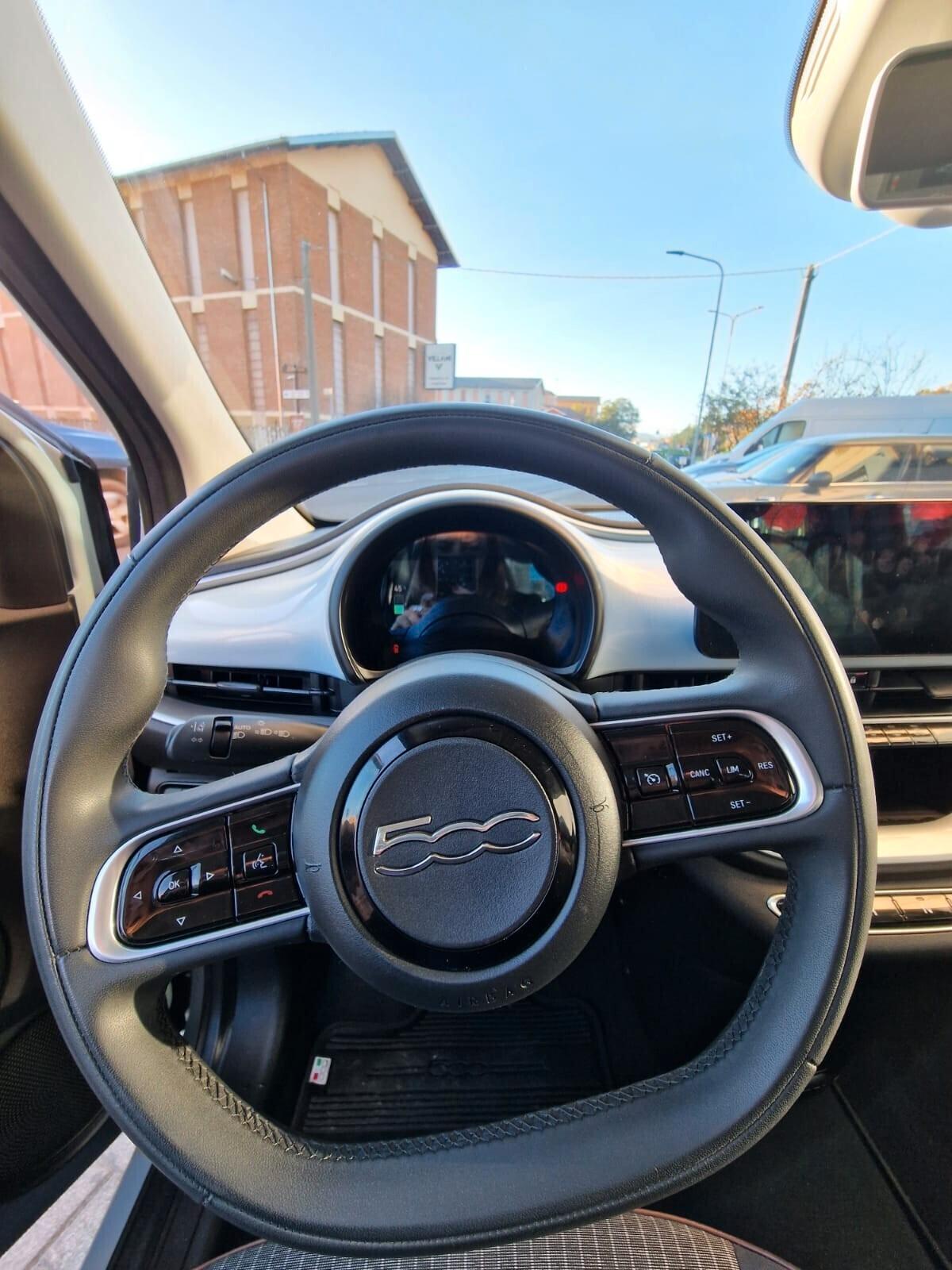 Fiat 500e 42 KWh ICON