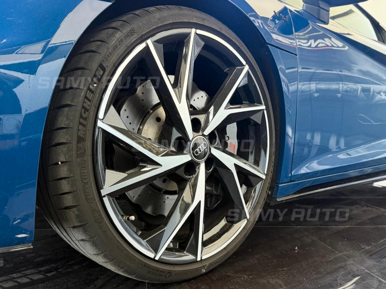 Audi R8 Coupé V10 quattro S tronic performance