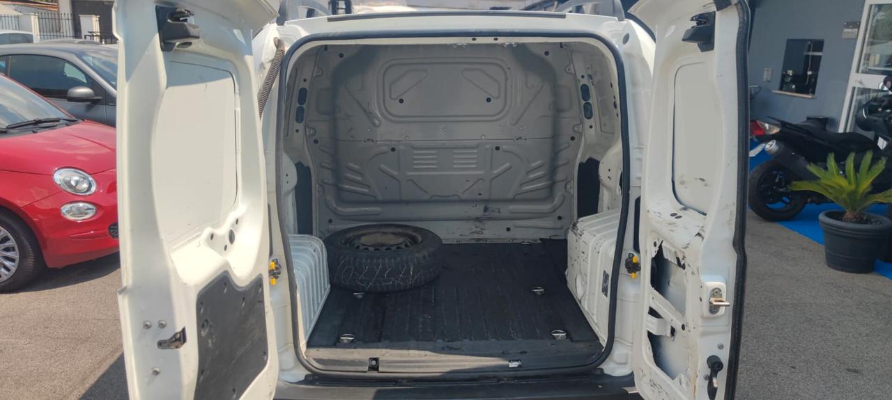 Fiat Fiorino 1.4 8V 77CV Cargo SX