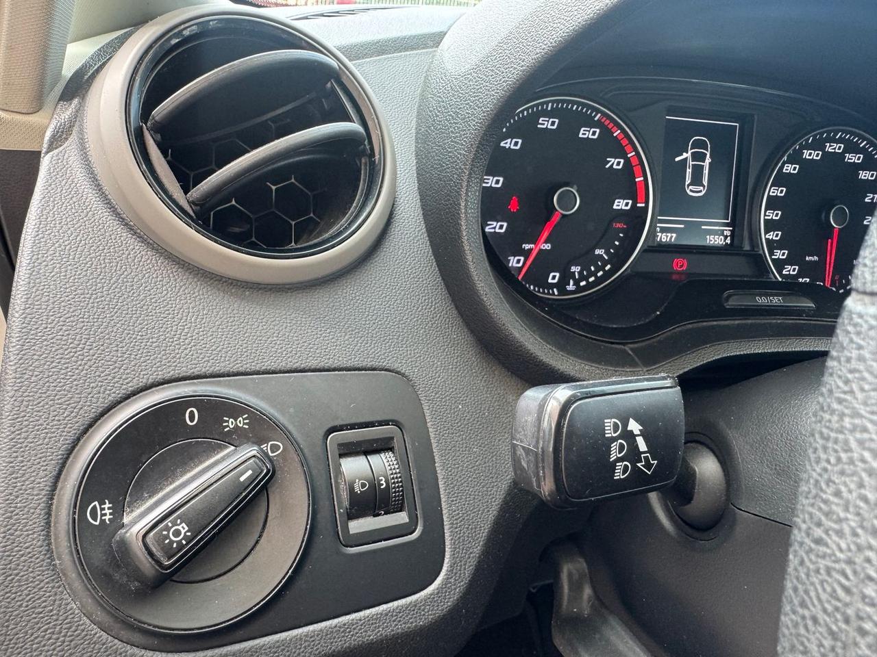 Seat Ibiza Connect Grey 1.0 #11874