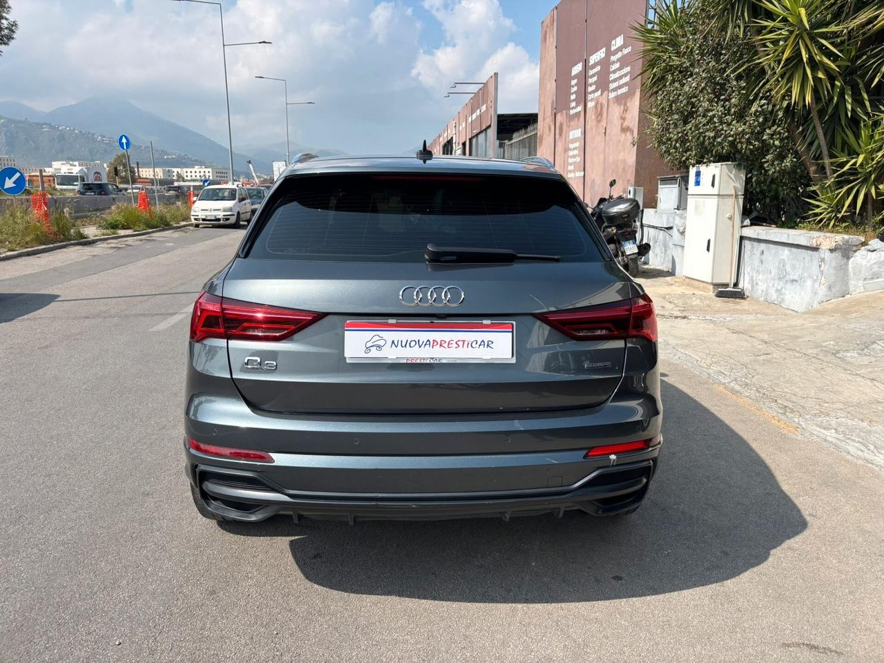 Audi Q3 40TDI Quattro S-tronic S-Line