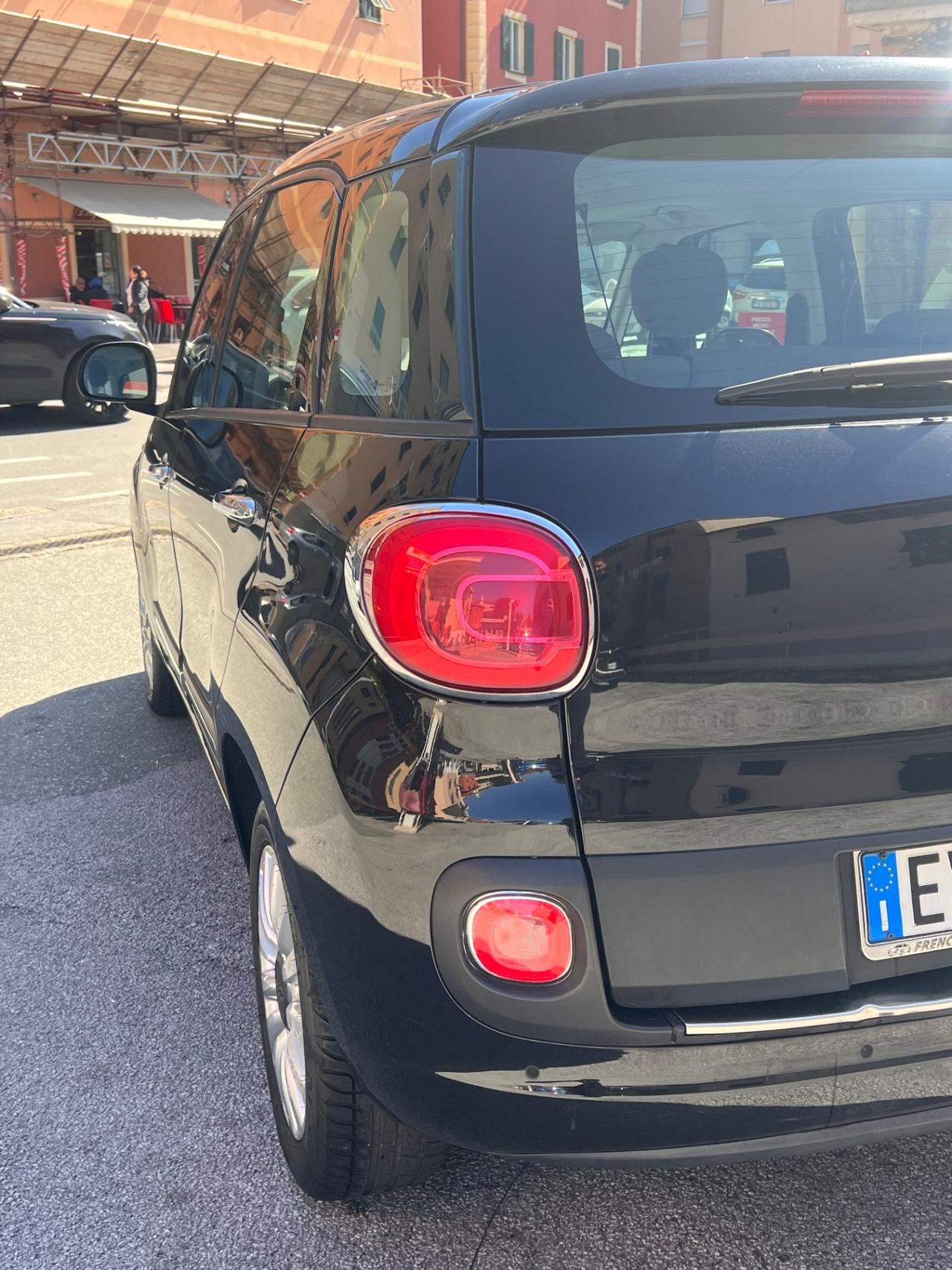 Fiat 500L 1.3 Multijet 85 CV Lounge fa fumo bianco