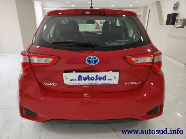 TOYOTA Yaris 1.5 Hybrid 5 porte Cool