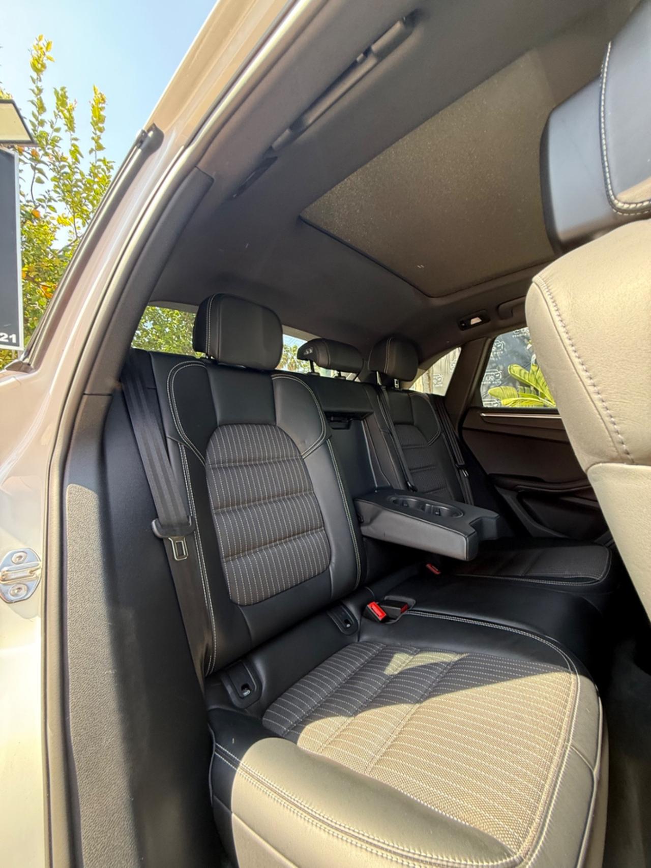 Porsche Macan 2.0 pdf