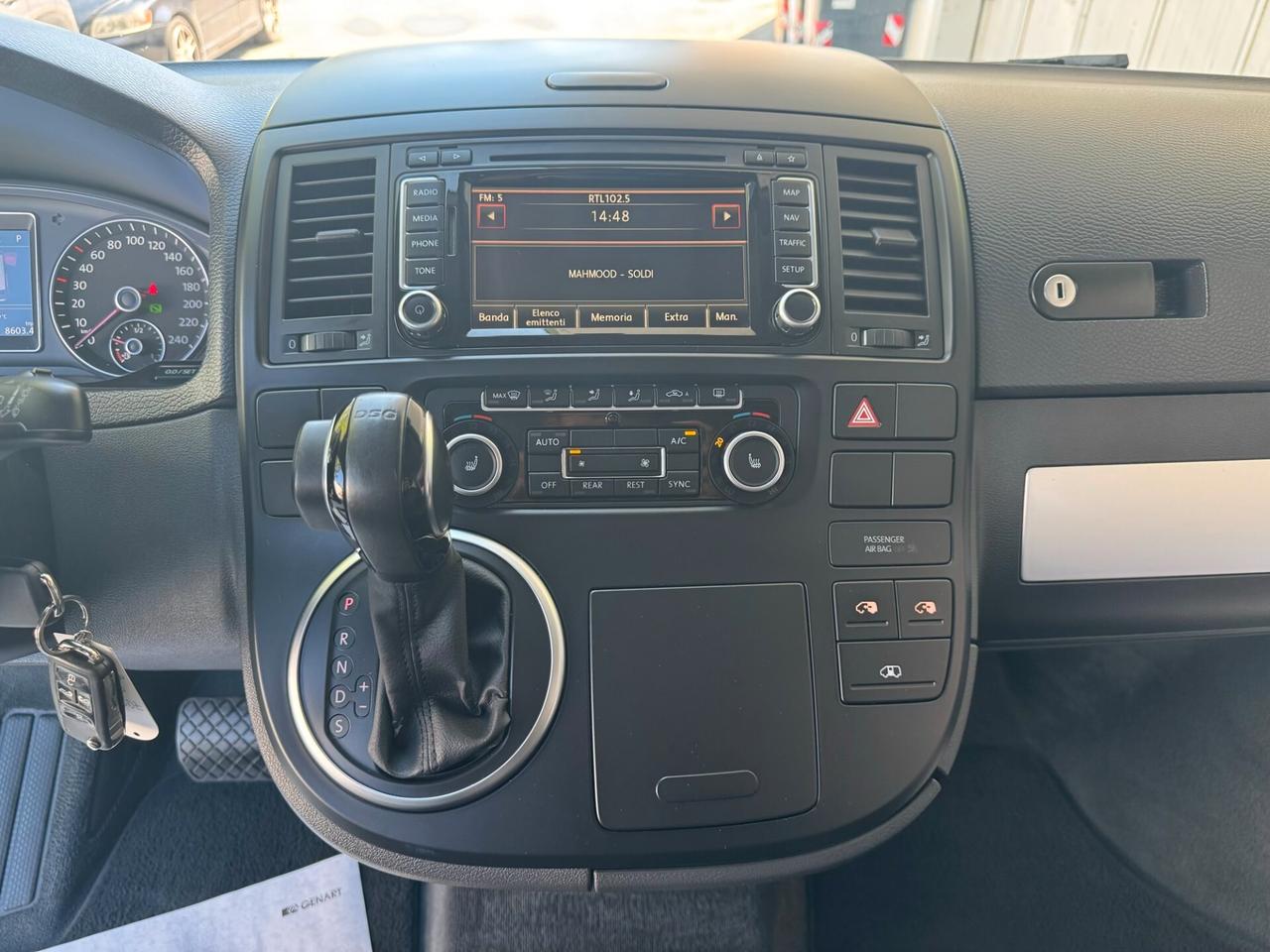 Volkswagen Multivan T5 2.0TD HIGHLINE 140cv DSG 7P