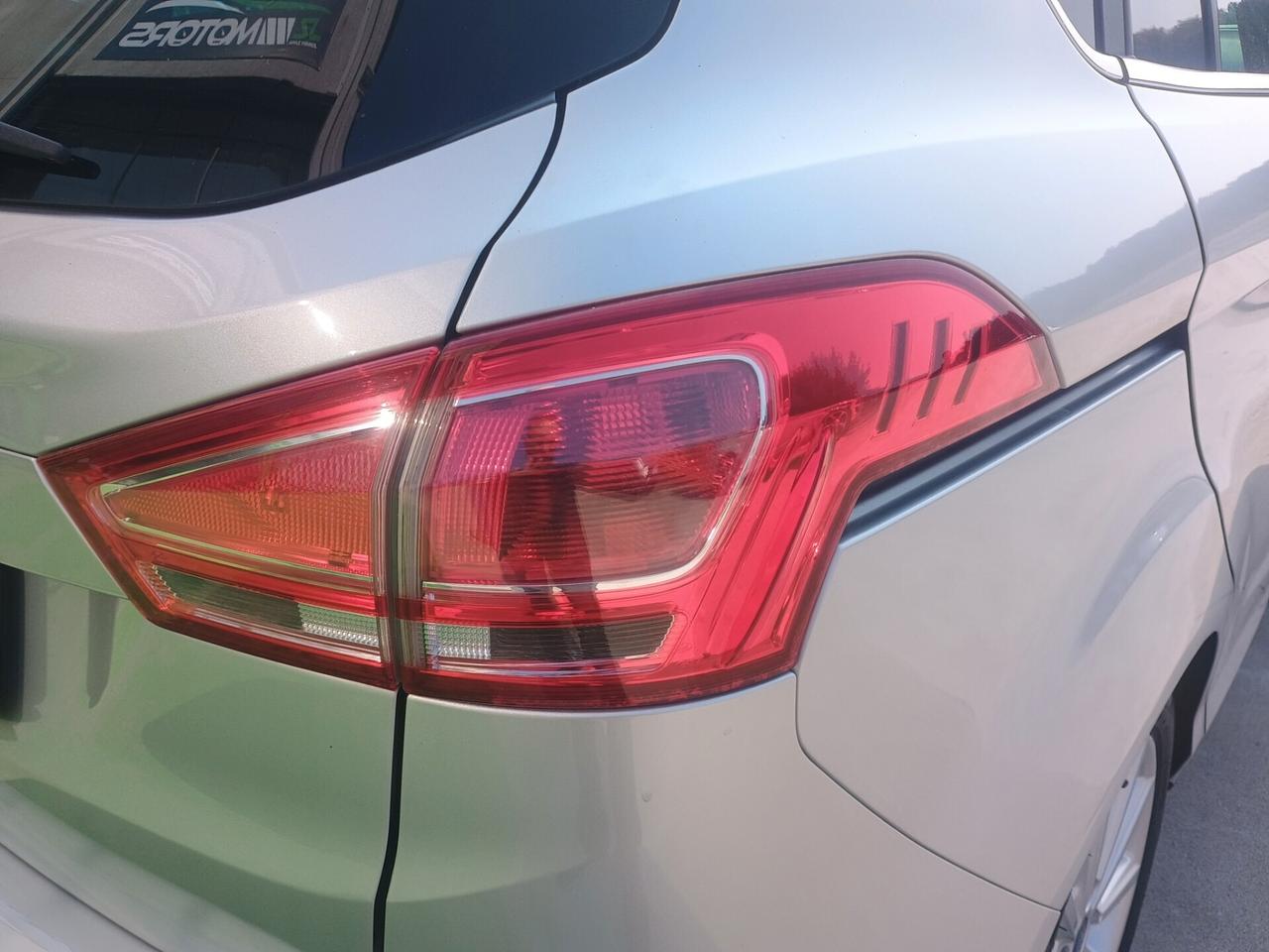 Ford B-Max 1.4 90 CV GPL NEOPATENTATI