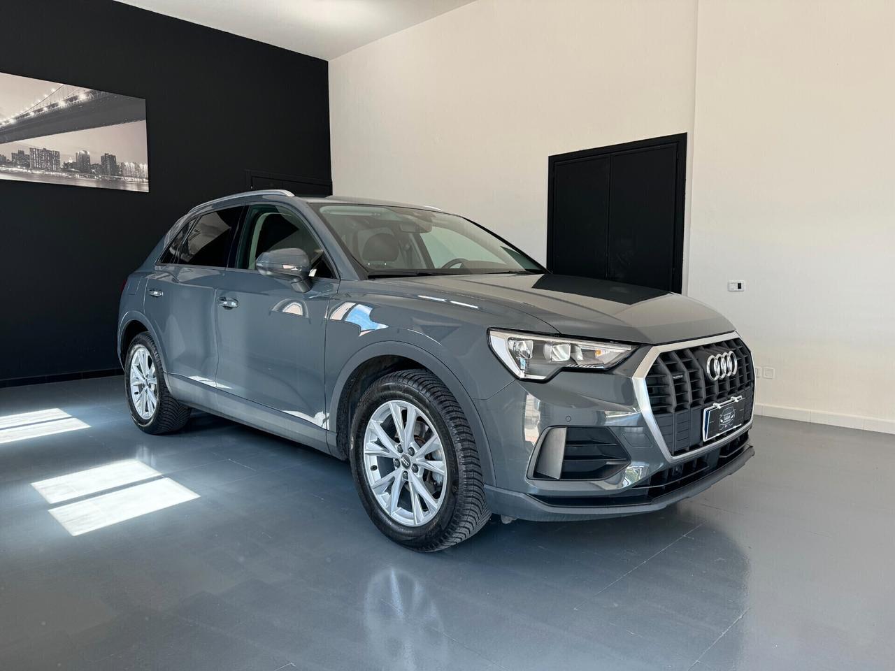 Audi Q3 35 2.0 TDI 150Cv quattro - 2020