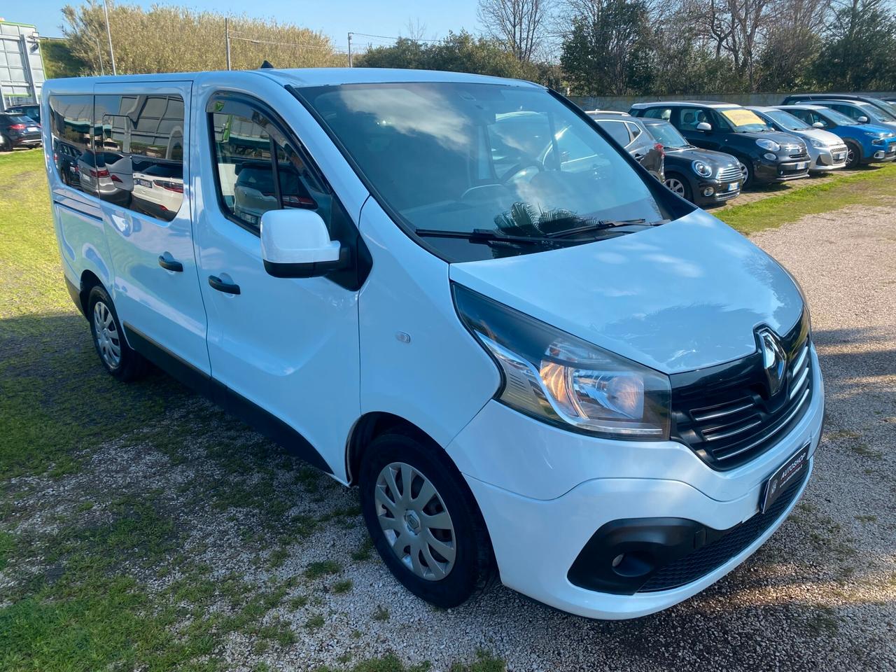 RENAULT - Trafic - 9 POSTI - FINANZIABILE - PERMUTE