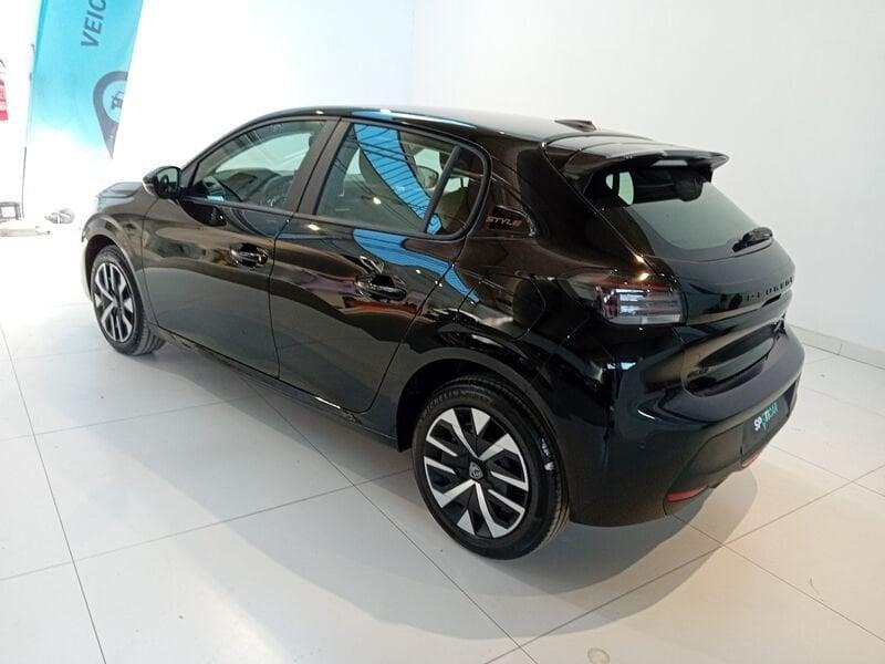 Peugeot 208 Hybrid 100 e-DCS6 Style