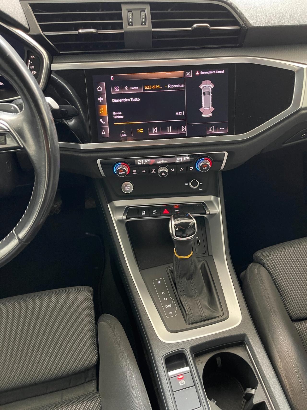 Audi Q3 2.0 TDI 150 CV S tronic line Edition