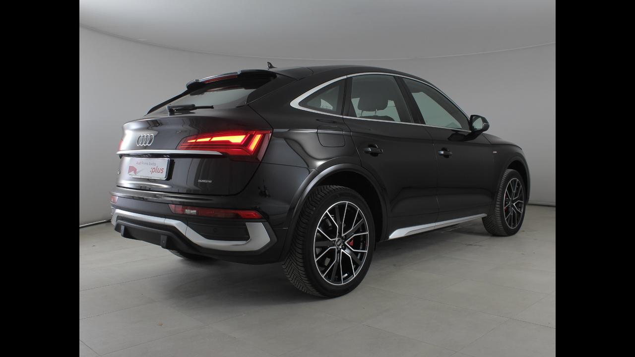 AUDI Q5 Sportback - Q5 Sportback 40 2.0 tdi mhev 12V S line quatt