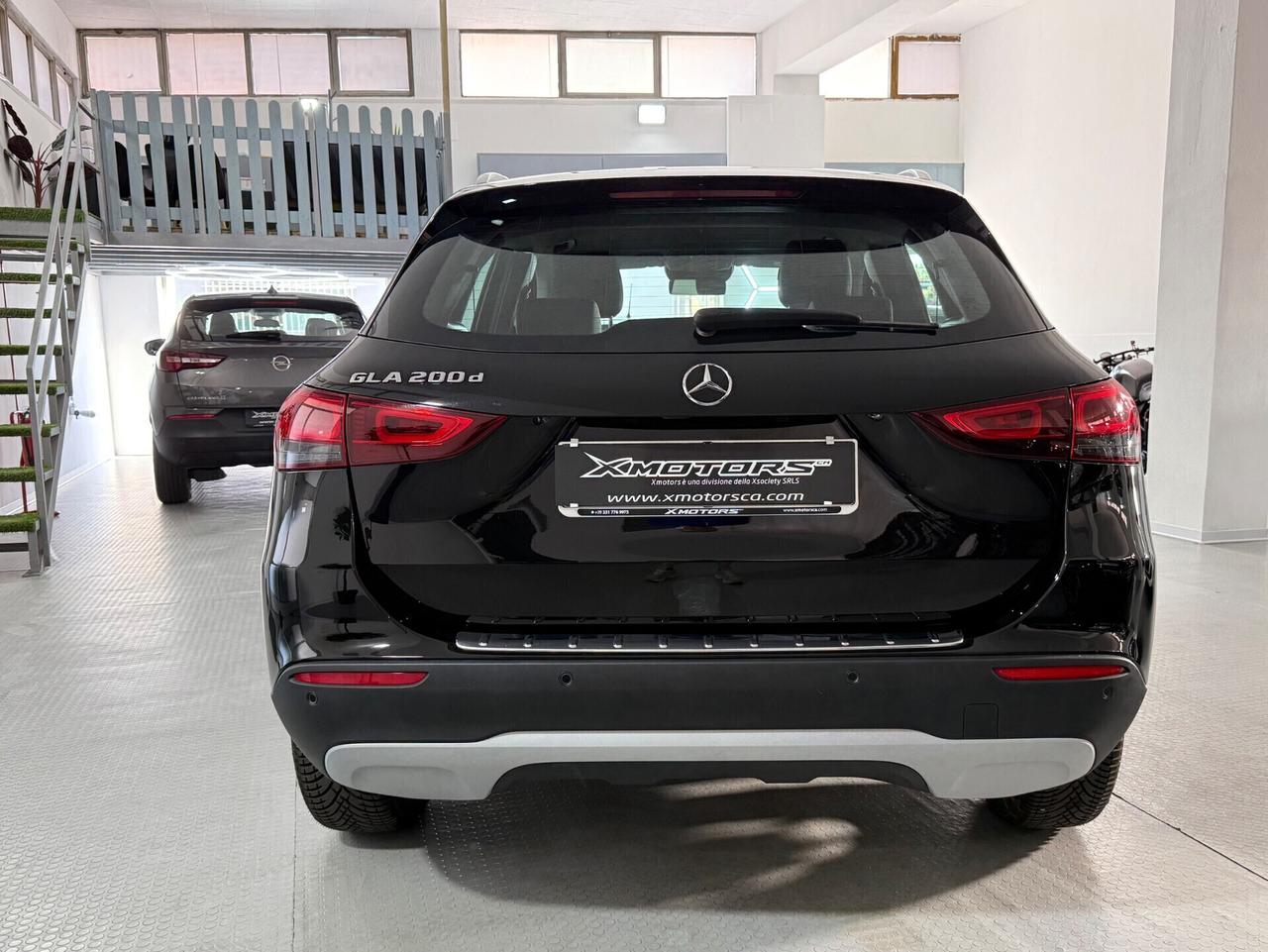 Mercedes-benz GLA 200 d Aziendale Automatic Business Extra