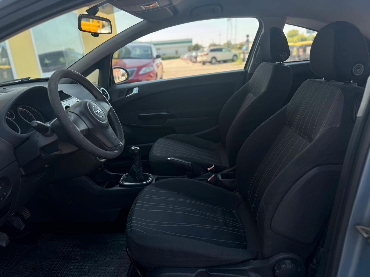 Opel Corsa 1.2 3 porte Sport