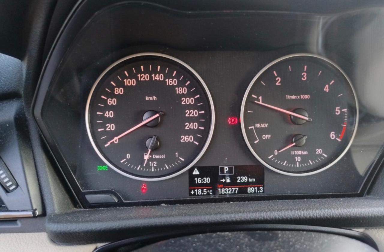 Bmw 2er Active Tourer 218d Luxury