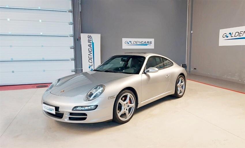 Porsche 911 Carrera cat Coupé