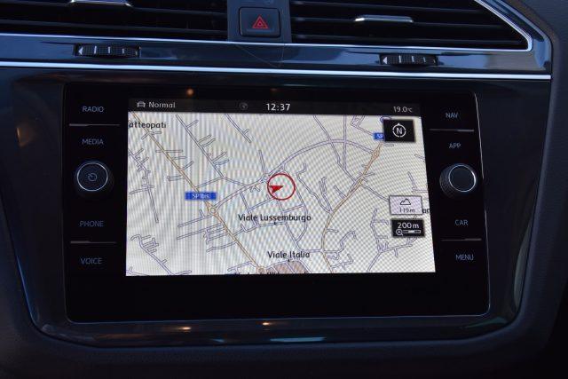 VOLKSWAGEN Tiguan 2.0 TDI SCR DSG 4MOTION Business BMT