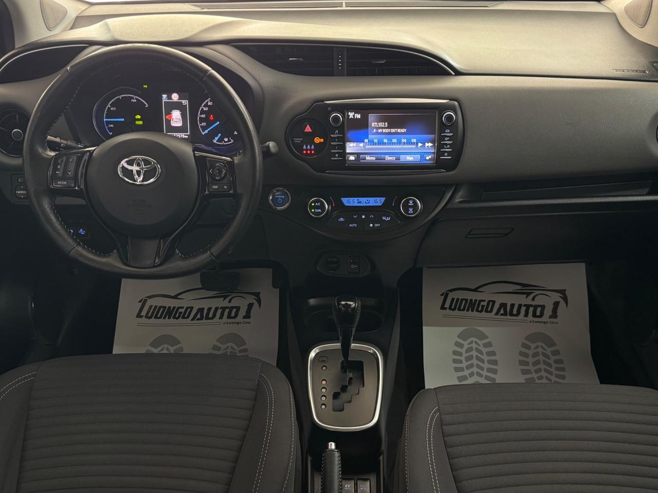 Toyota Yaris Hybrid Lounge Full Optional